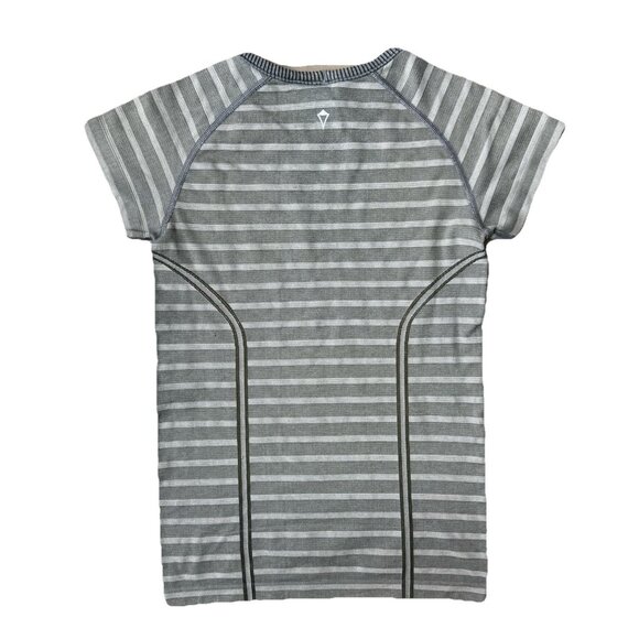 Ivivva by Lululemon Girls Size 10 Swiftly Fly Tech Seamless Short Sleeve Shirt - Picture 2 of 4